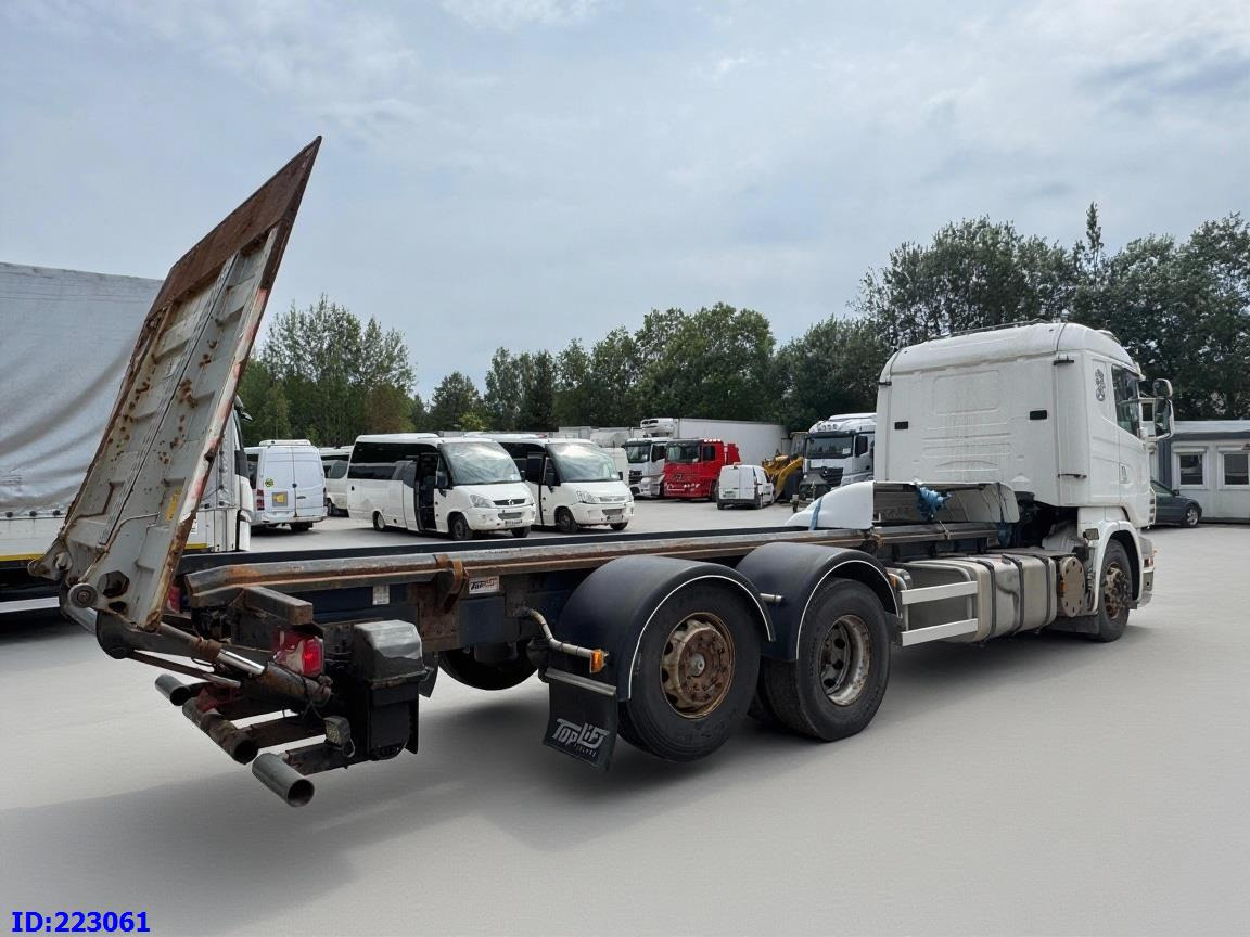 SCANIA R480 6X2 3 Pedals - Kamion-šasija: slika SCANIA R480 6X2 3 Pedals - Kamion-šasija SCANIA R480 6X2 3 Pedals - Kamion-šasija: slika SCANIA R480 6X2 3 Pedals - Kamion-šasija