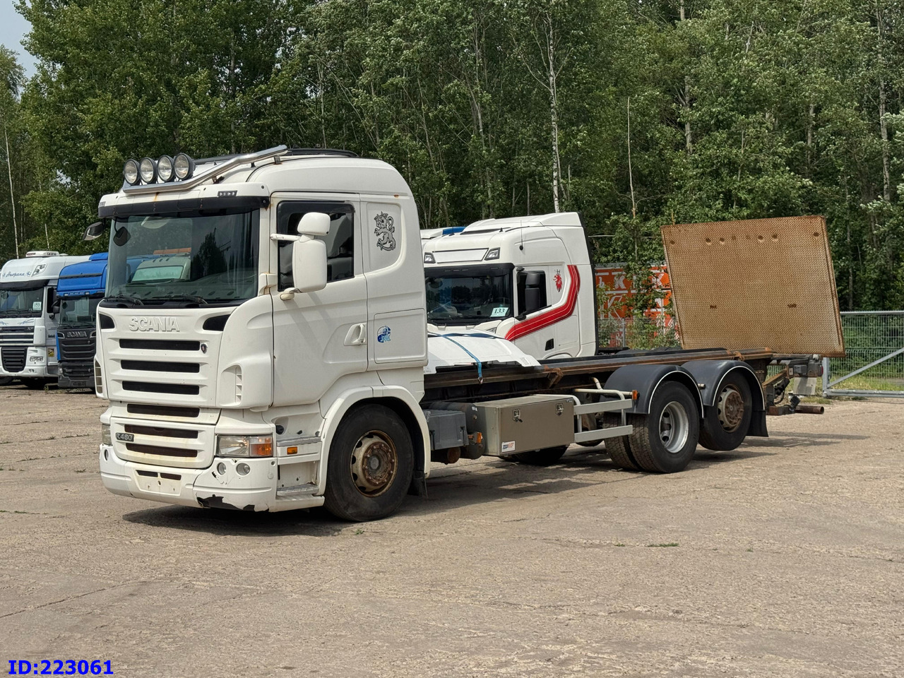 SCANIA R480 6X2 3 Pedals - Kamion-šasija: slika SCANIA R480 6X2 3 Pedals - Kamion-šasija SCANIA R480 6X2 3 Pedals - Kamion-šasija: slika SCANIA R480 6X2 3 Pedals - Kamion-šasija