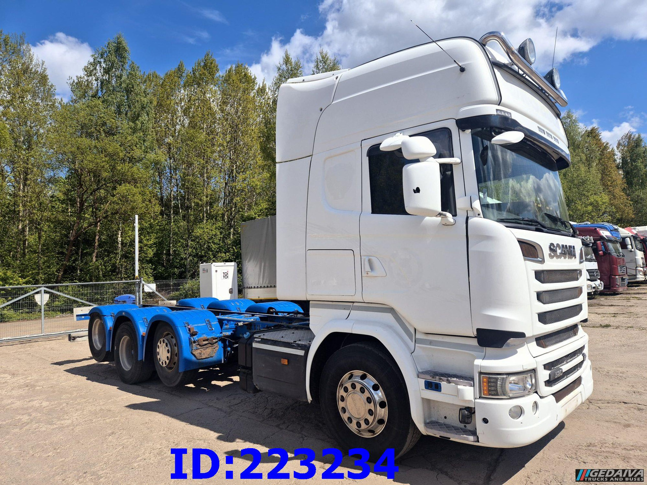 SCANIA R580 8X2 - Steering axle - Euro6 - Kamion-šasija: slika SCANIA R580 8X2 - Steering axle - Euro6 - Kamion-šasija SCANIA R580 8X2 - Steering axle - Euro6 - Kamion-šasija: slika SCANIA R580 8X2 - Steering axle - Euro6 - Kamion-šasija