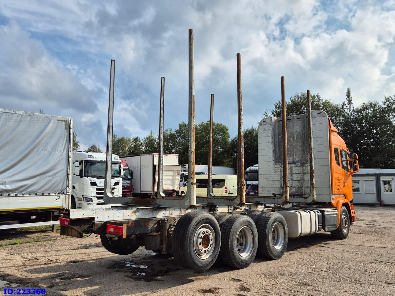 SCANIA R580 8X4 V8 Retarder - Kamion šumar: slika SCANIA R580 8X4 V8 Retarder - Kamion šumar SCANIA R580 8X4 V8 Retarder - Kamion šumar: slika SCANIA R580 8X4 V8 Retarder - Kamion šumar