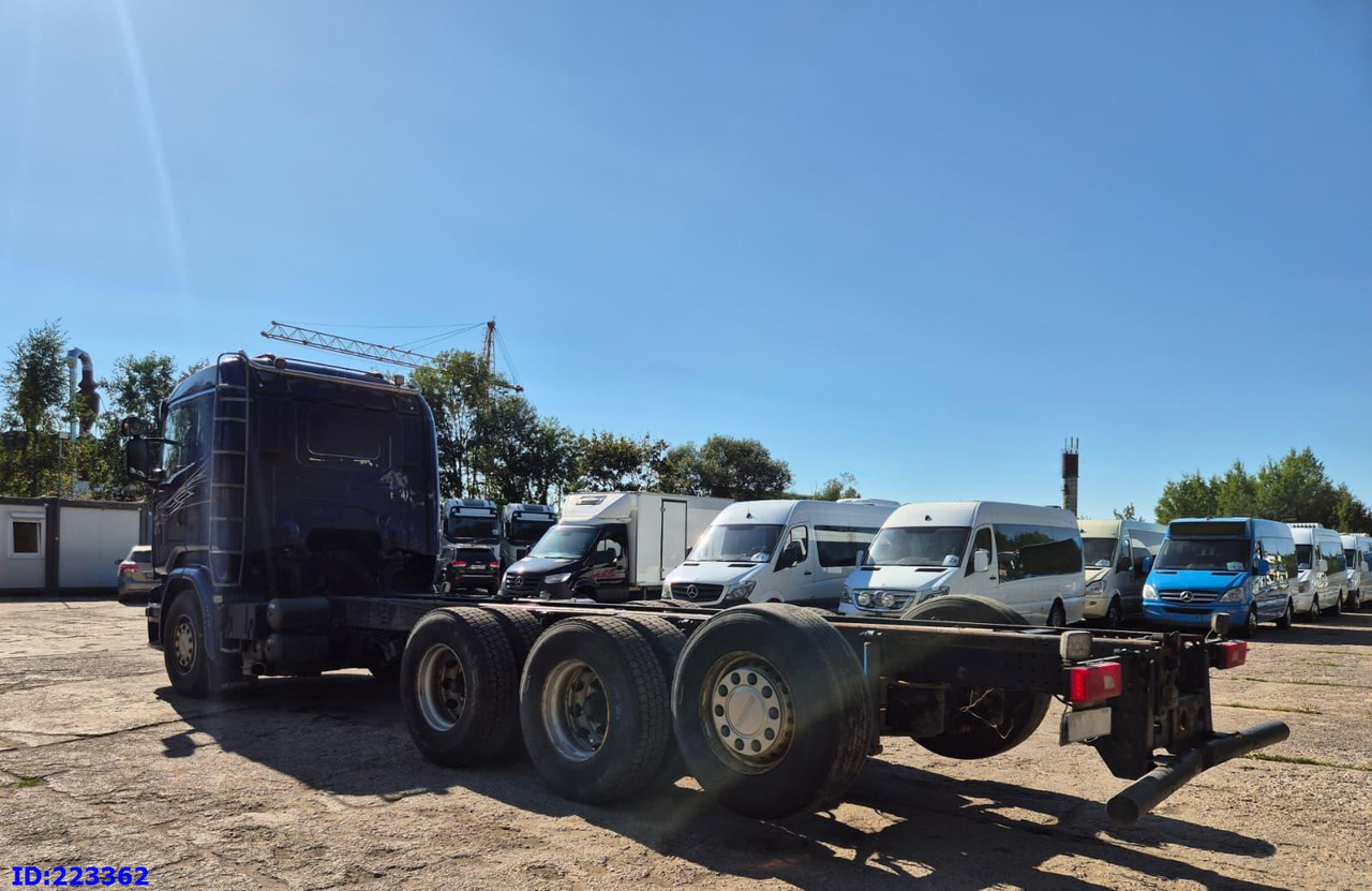 SCANIA R580 8x4 Euro6 Retarder - Kamion-šasija: slika SCANIA R580 8x4 Euro6 Retarder - Kamion-šasija SCANIA R580 8x4 Euro6 Retarder - Kamion-šasija: slika SCANIA R580 8x4 Euro6 Retarder - Kamion-šasija