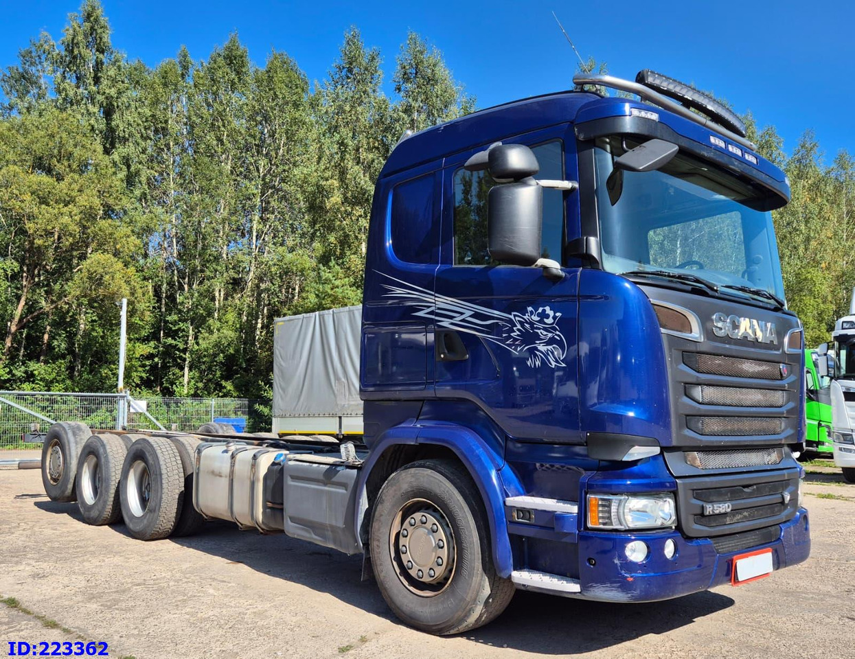 SCANIA R580 8x4 Euro6 Retarder - Kamion-šasija: slika SCANIA R580 8x4 Euro6 Retarder - Kamion-šasija SCANIA R580 8x4 Euro6 Retarder - Kamion-šasija: slika SCANIA R580 8x4 Euro6 Retarder - Kamion-šasija