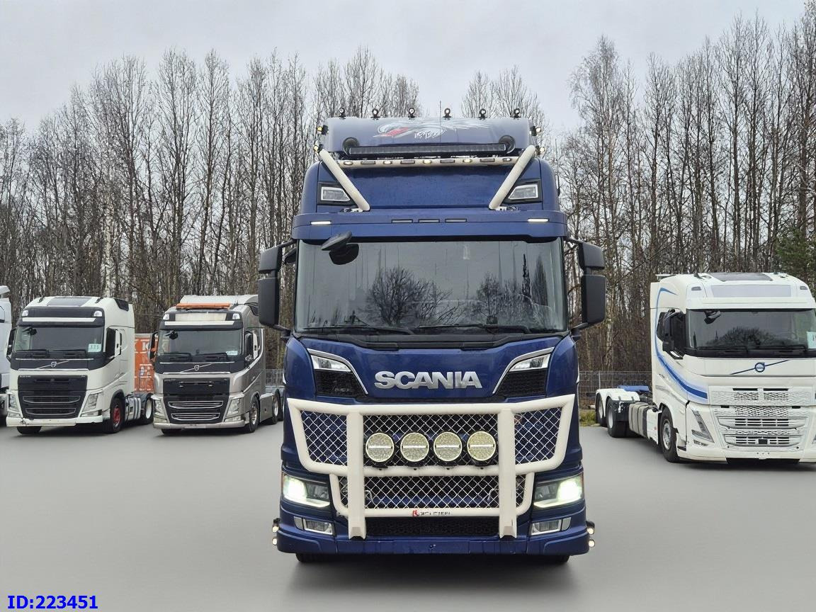 SCANIA R650 Full air 8x4 Steering axle (3 pedal) - Kamion-šasija: slika SCANIA R650 Full air 8x4 Steering axle (3 pedal) - Kamion-šasija SCANIA R650 Full air 8x4 Steering axle (3 pedal) - Kamion-šasija: slika SCANIA R650 Full air 8x4 Steering axle (3 pedal) - Kamion-šasija