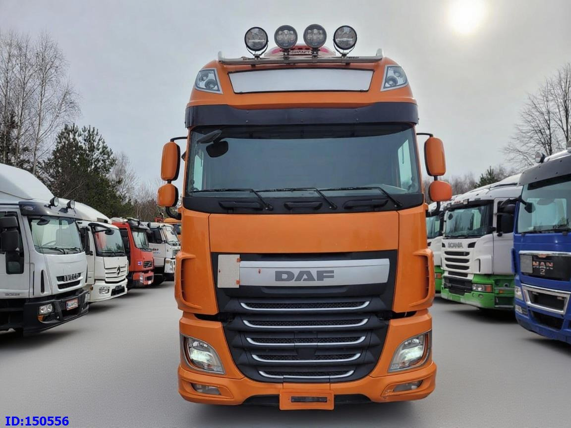 DAF XF 106 460 Euro6 Retarder - Tegljač: slika DAF XF 106 460 Euro6 Retarder - Tegljač DAF XF 106 460 Euro6 Retarder - Tegljač: slika DAF XF 106 460 Euro6 Retarder - Tegljač