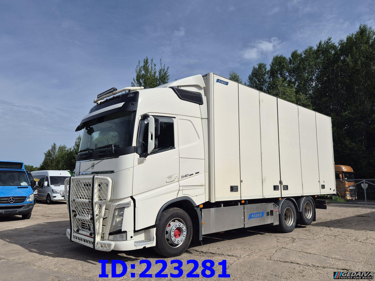 VOLVO FH13 540HP 6x2 (10 tyre) Euro6 - Izotermni kamion: slika VOLVO FH13 540HP 6x2 (10 tyre) Euro6 - Izotermni kamion VOLVO FH13 540HP 6x2 (10 tyre) Euro6 - Izotermni kamion: slika VOLVO FH13 540HP 6x2 (10 tyre) Euro6 - Izotermni kamion