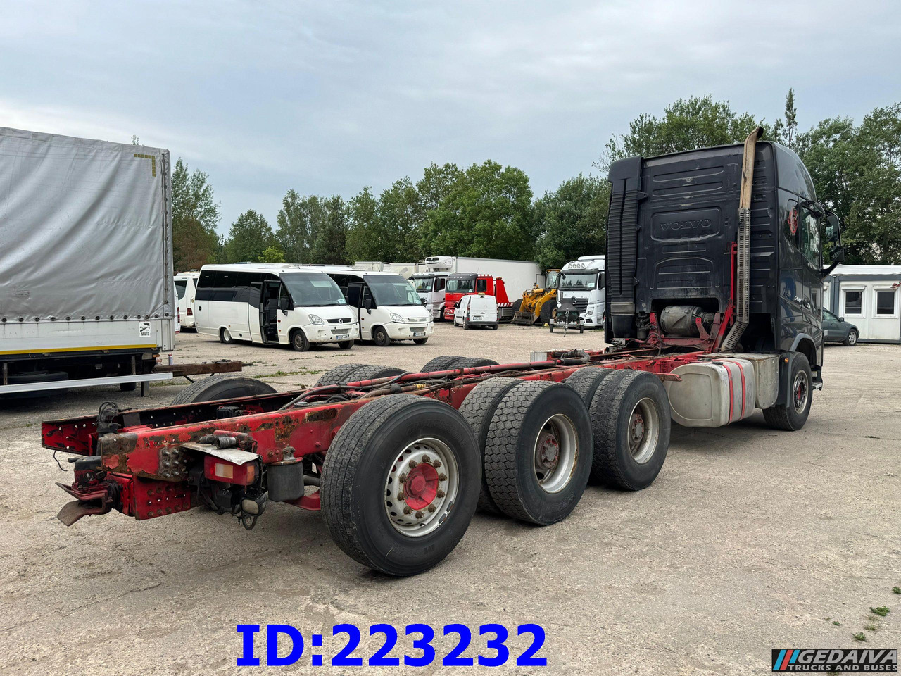 VOLVO FH16 700HP 8X4 Big Axles - Kamion-šasija: slika VOLVO FH16 700HP 8X4 Big Axles - Kamion-šasija VOLVO FH16 700HP 8X4 Big Axles - Kamion-šasija: slika VOLVO FH16 700HP 8X4 Big Axles - Kamion-šasija
