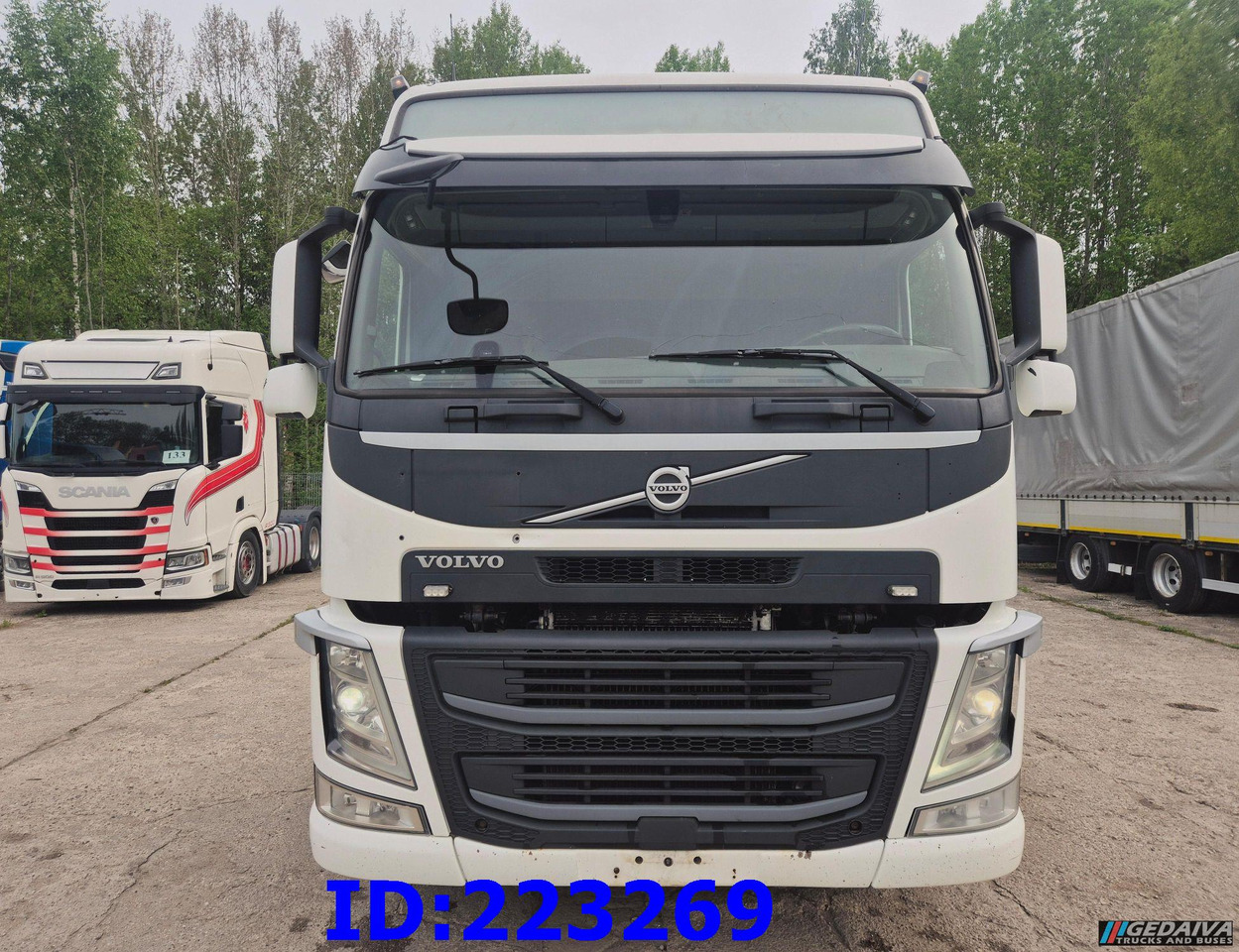 VOLVO FM13 500HP 8x2 (2 steering axels) - Kamion-šasija: slika VOLVO FM13 500HP 8x2 (2 steering axels) - Kamion-šasija VOLVO FM13 500HP 8x2 (2 steering axels) - Kamion-šasija: slika VOLVO FM13 500HP 8x2 (2 steering axels) - Kamion-šasija