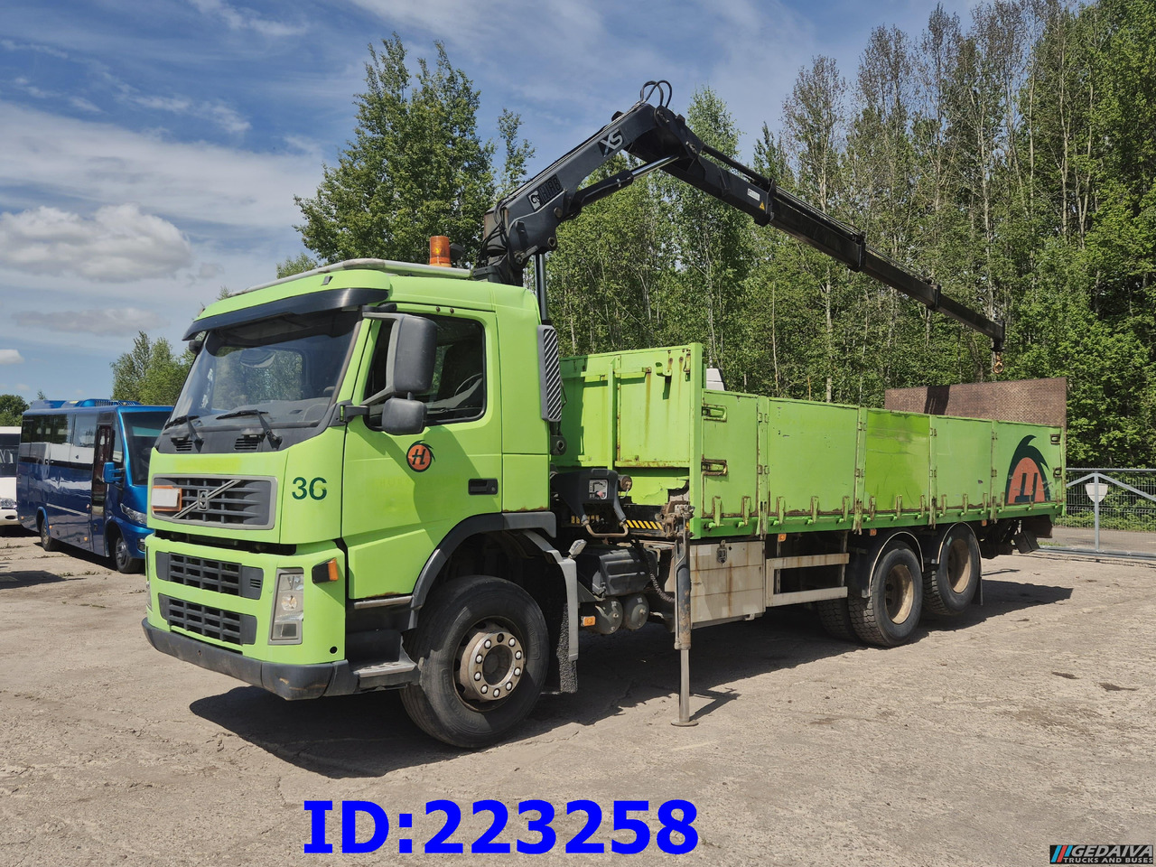 VOLVO FM9 300HP 6x2 + HIAB 144B -3 CL - Kamion s otvorenim sandukom: slika VOLVO FM9 300HP 6x2 + HIAB 144B -3 CL - Kamion s otvorenim sandukom VOLVO FM9 300HP 6x2 + HIAB 144B -3 CL - Kamion s otvorenim sandukom: slika VOLVO FM9 300HP 6x2 + HIAB 144B -3 CL - Kamion s otvorenim sandukom