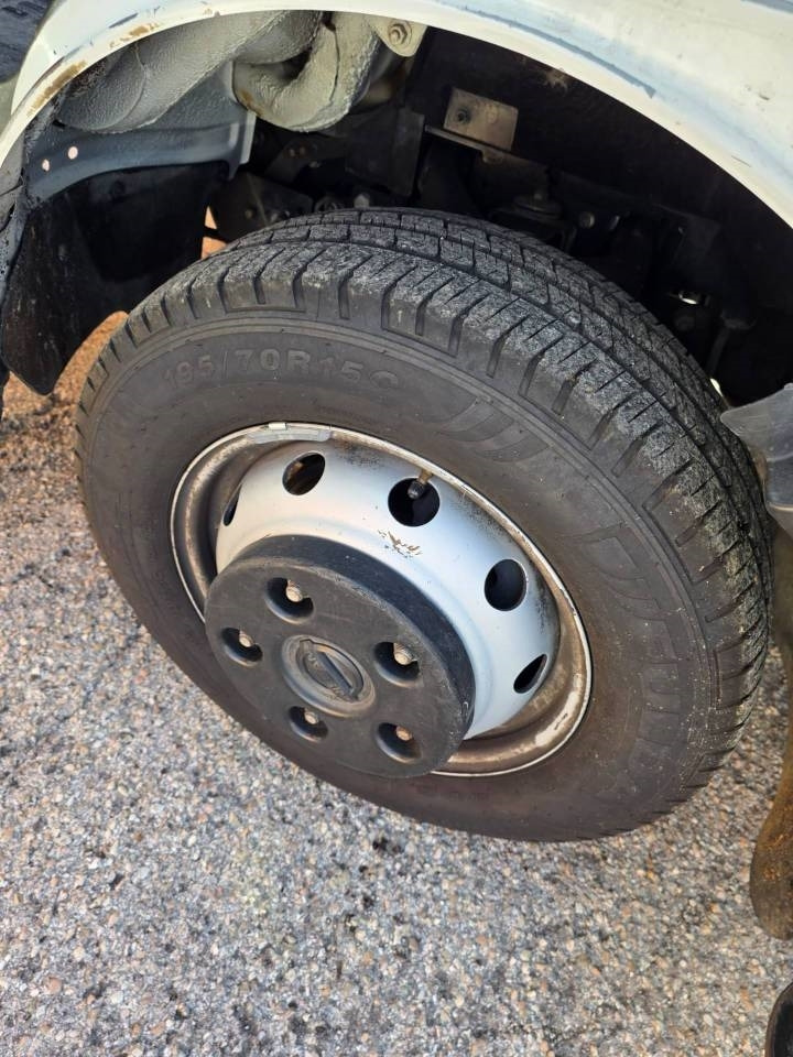 Podizna platforma montirana na kamion GSR E219PX E4: slika Podizna platforma montirana na kamion GSR E219PX E4