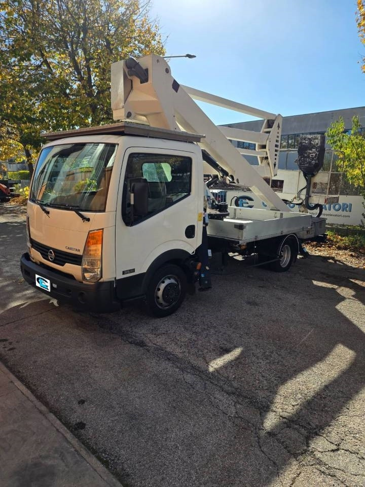 Podizna platforma montirana na kamion GSR E219PX E4: slika Podizna platforma montirana na kamion GSR E219PX E4