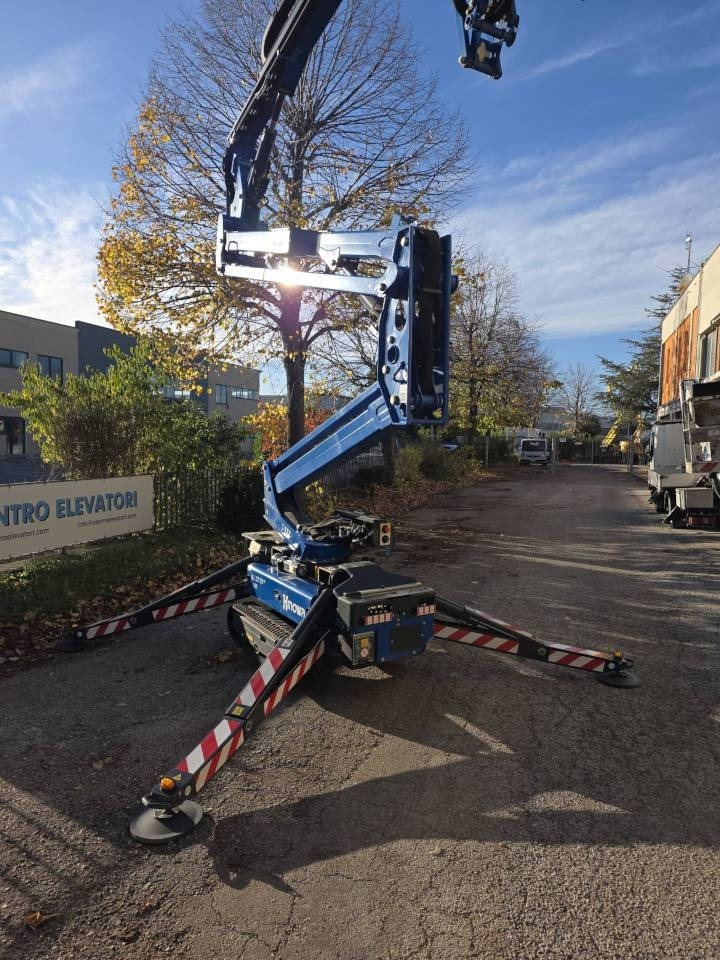 Hinowa Lightlift 17.75 III S  - Podizna platforma: slika Hinowa Lightlift 17.75 III S  - Podizna platforma Hinowa Lightlift 17.75 III S  - Podizna platforma: slika Hinowa Lightlift 17.75 III S  - Podizna platforma