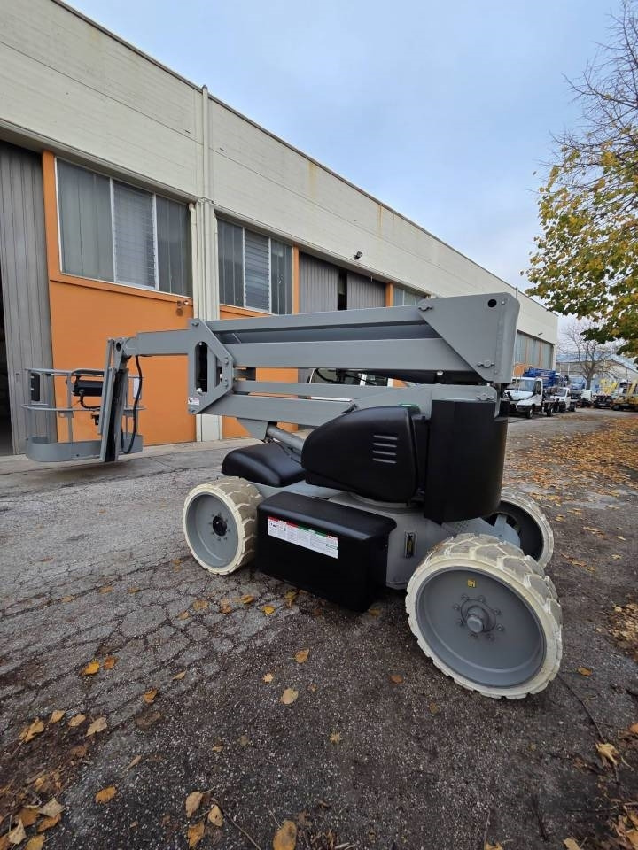 Niftylift HR 15 HDE - Zglobni krak: slika Niftylift HR 15 HDE - Zglobni krak Niftylift HR 15 HDE - Zglobni krak: slika Niftylift HR 15 HDE - Zglobni krak