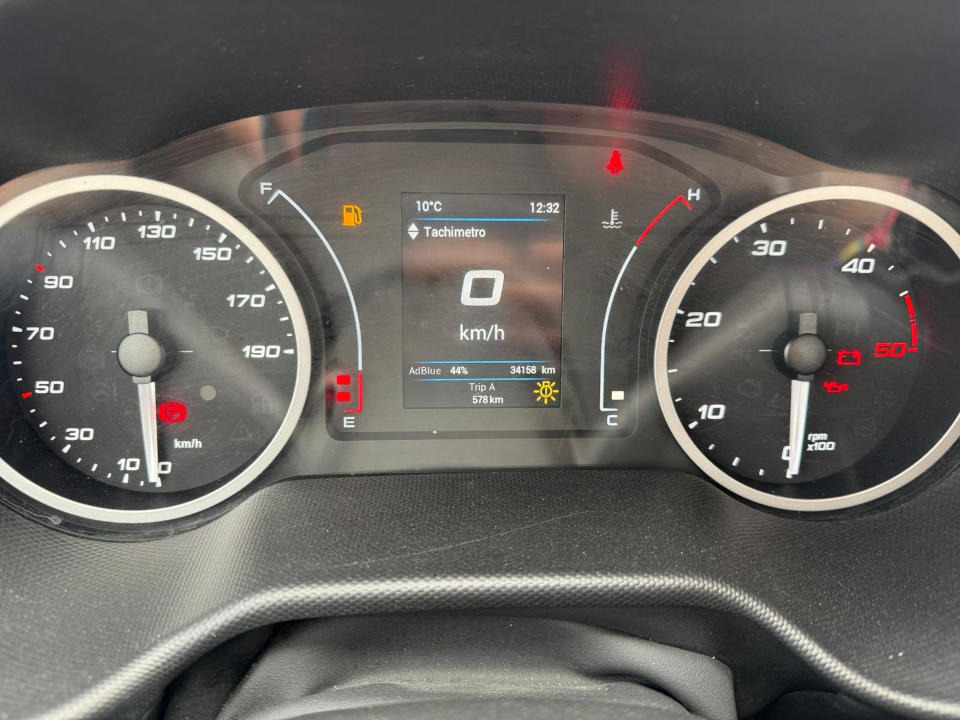 OIL&STEEL 20.10 Plus - Podizna platforma montirana na kamion: slika OIL&STEEL 20.10 Plus - Podizna platforma montirana na kamion OIL&STEEL 20.10 Plus - Podizna platforma montirana na kamion: slika OIL&STEEL 20.10 Plus - Podizna platforma montirana na kamion