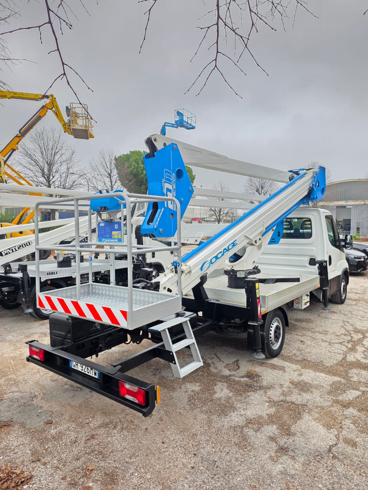 SOCAGE 20D - Podizna platforma montirana na kamion: slika SOCAGE 20D - Podizna platforma montirana na kamion SOCAGE 20D - Podizna platforma montirana na kamion: slika SOCAGE 20D - Podizna platforma montirana na kamion