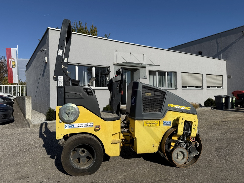 Bomag BW 120 AC-5 (111743) - Kombinirani valjak: slika Bomag BW 120 AC-5 (111743) - Kombinirani valjak Bomag BW 120 AC-5 (111743) - Kombinirani valjak: slika Bomag BW 120 AC-5 (111743) - Kombinirani valjak