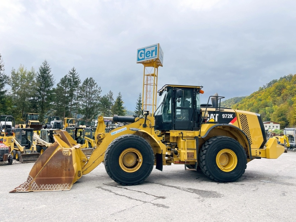 Caterpillar 972 K (3970) - Utovarivač na kotačima: slika Caterpillar 972 K (3970) - Utovarivač na kotačima Caterpillar 972 K (3970) - Utovarivač na kotačima: slika Caterpillar 972 K (3970) - Utovarivač na kotačima