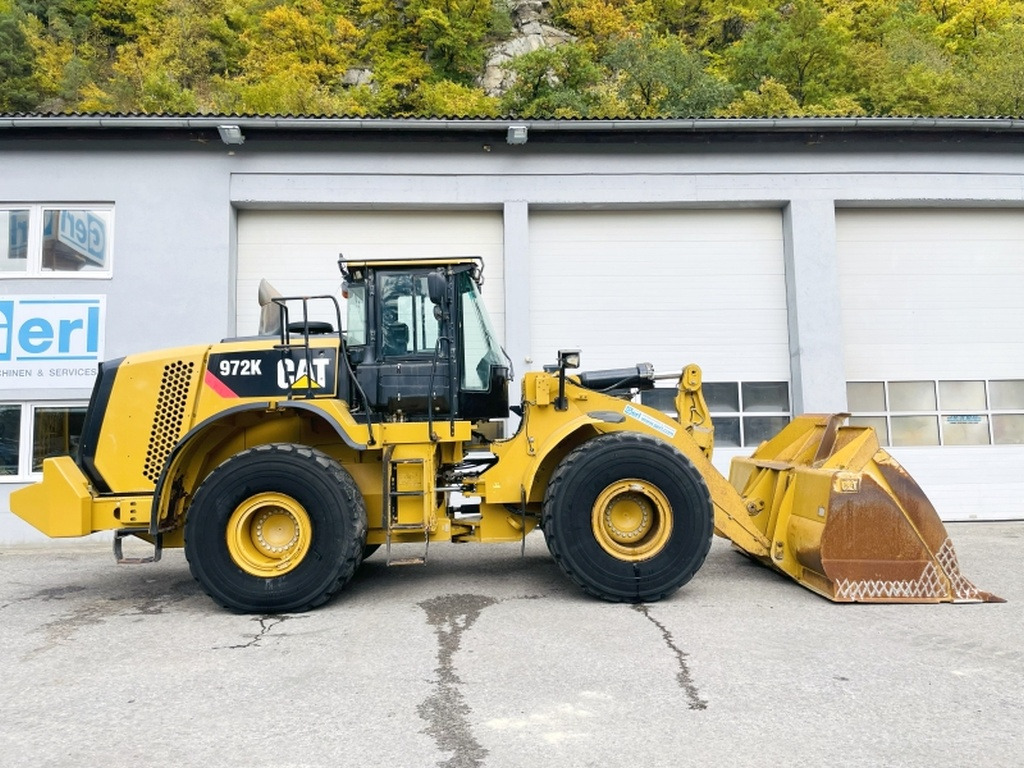 Caterpillar 972 K (3970) - Utovarivač na kotačima: slika Caterpillar 972 K (3970) - Utovarivač na kotačima Caterpillar 972 K (3970) - Utovarivač na kotačima: slika Caterpillar 972 K (3970) - Utovarivač na kotačima