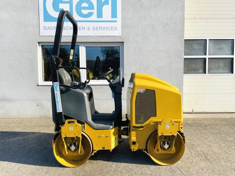 Caterpillar CB14B (3399) - Valjak: slika Caterpillar CB14B (3399) - Valjak Caterpillar CB14B (3399) - Valjak: slika Caterpillar CB14B (3399) - Valjak