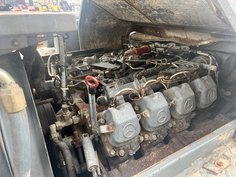 Autodizalica za sve terene Faun RTF 40-3 (111145): slika Autodizalica za sve terene Faun RTF 40-3 (111145) Autodizalica za sve terene Faun RTF 40-3 (111145): slika Autodizalica za sve terene Faun RTF 40-3 (111145)