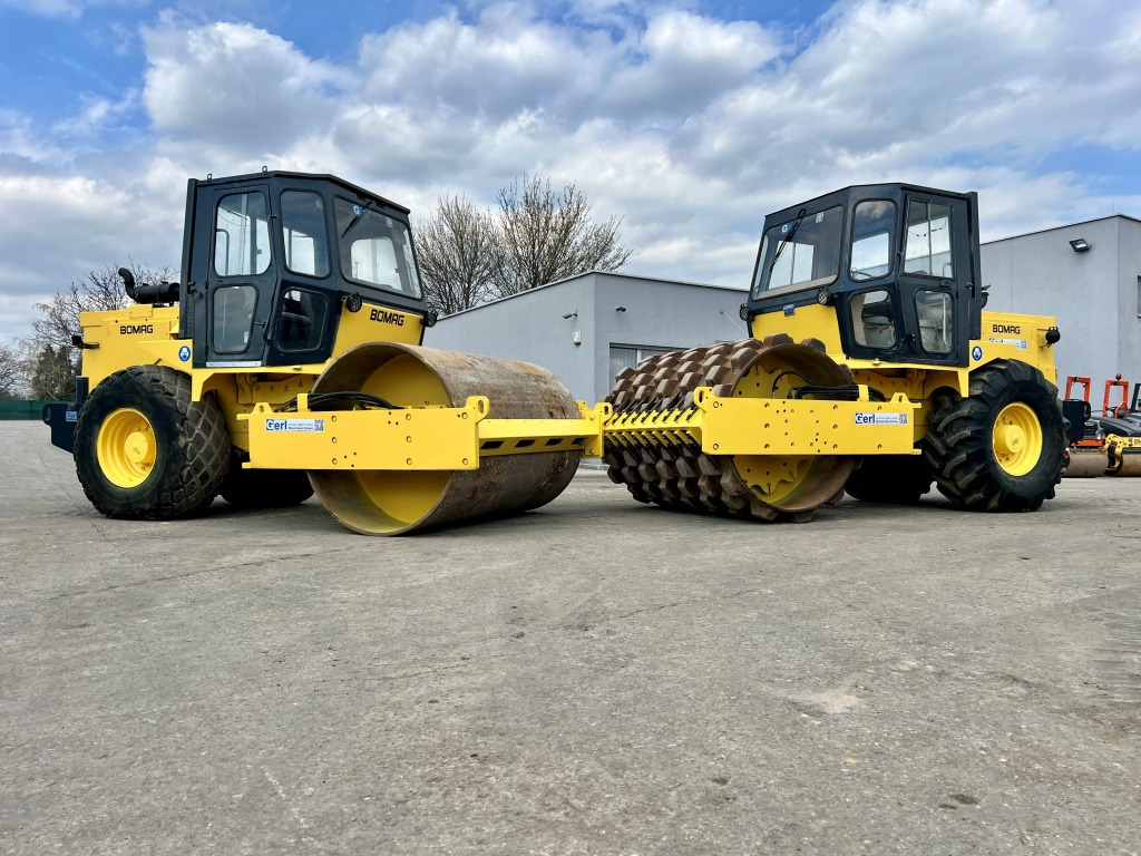 JCB Vibromax W 1402 PD (111495) - Kompaktor: slika JCB Vibromax W 1402 PD (111495) - Kompaktor JCB Vibromax W 1402 PD (111495) - Kompaktor: slika JCB Vibromax W 1402 PD (111495) - Kompaktor