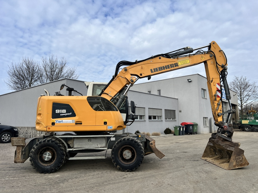 Liebherr A 918 C-Litronic (111509) - Bager na kotačima: slika Liebherr A 918 C-Litronic (111509) - Bager na kotačima Liebherr A 918 C-Litronic (111509) - Bager na kotačima: slika Liebherr A 918 C-Litronic (111509) - Bager na kotačima