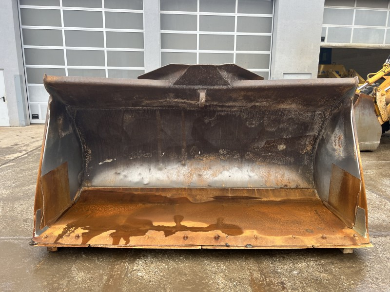 Liebherr Schaufel L 574 (110759) - Utovarivač na kotačima: slika Liebherr Schaufel L 574 (110759) - Utovarivač na kotačima Liebherr Schaufel L 574 (110759) - Utovarivač na kotačima: slika Liebherr Schaufel L 574 (110759) - Utovarivač na kotačima