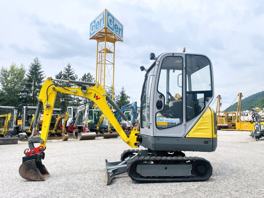 Neuson ET16 (4032) - Mini bager: slika Neuson ET16 (4032) - Mini bager Neuson ET16 (4032) - Mini bager: slika Neuson ET16 (4032) - Mini bager