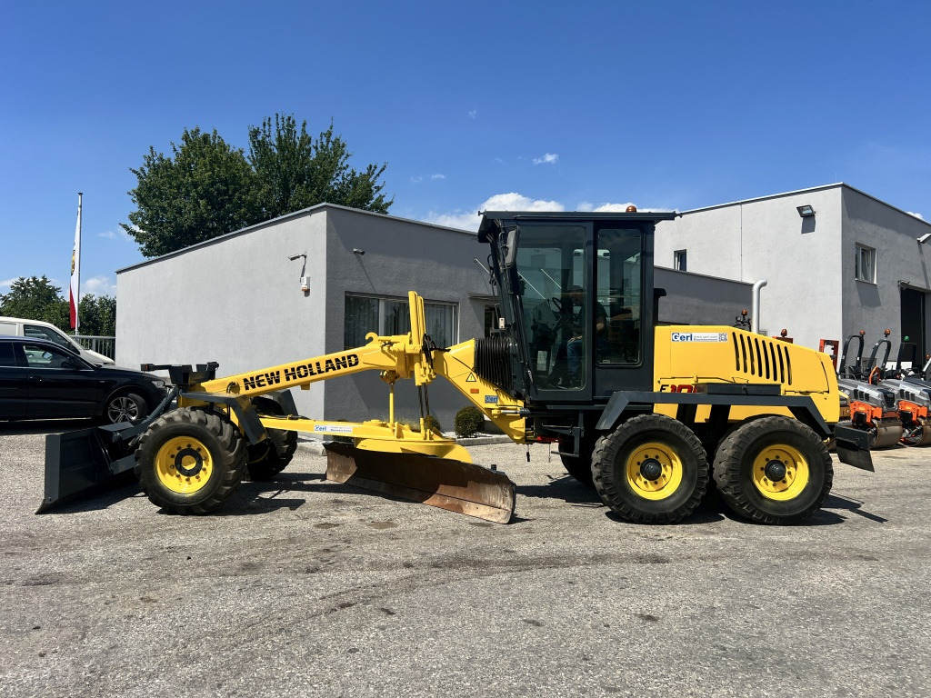 O&K – New Holland F 106 A (111601) - Grejder: slika O&K – New Holland F 106 A (111601) - Grejder O&K – New Holland F 106 A (111601) - Grejder: slika O&K – New Holland F 106 A (111601) - Grejder