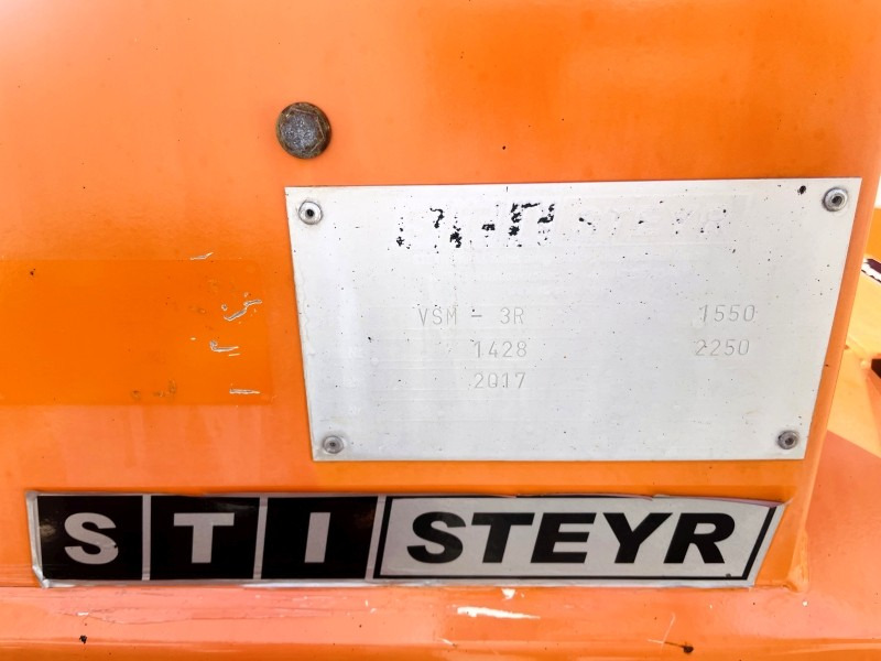 Steyr STI VSM-3R (3833) - Šprica za emulziju: slika Steyr STI VSM-3R (3833) - Šprica za emulziju Steyr STI VSM-3R (3833) - Šprica za emulziju: slika Steyr STI VSM-3R (3833) - Šprica za emulziju
