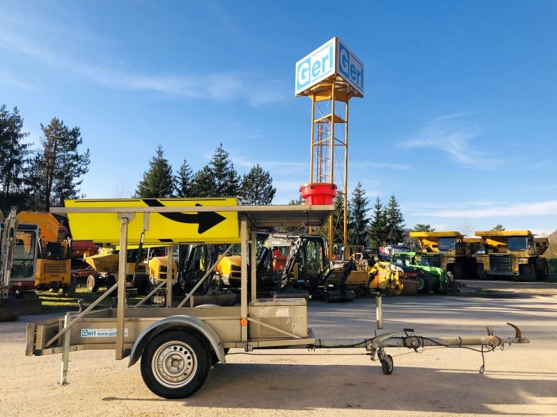 Verschiedenes Bucharts RMS2000 (3029) - Građevinska oprema, Prikolica: slika Verschiedenes Bucharts RMS2000 (3029) - Građevinska oprema, Prikolica Verschiedenes Bucharts RMS2000 (3029) - Građevinska oprema, Prikolica: slika Verschiedenes Bucharts RMS2000 (3029) - Građevinska oprema, Prikolica