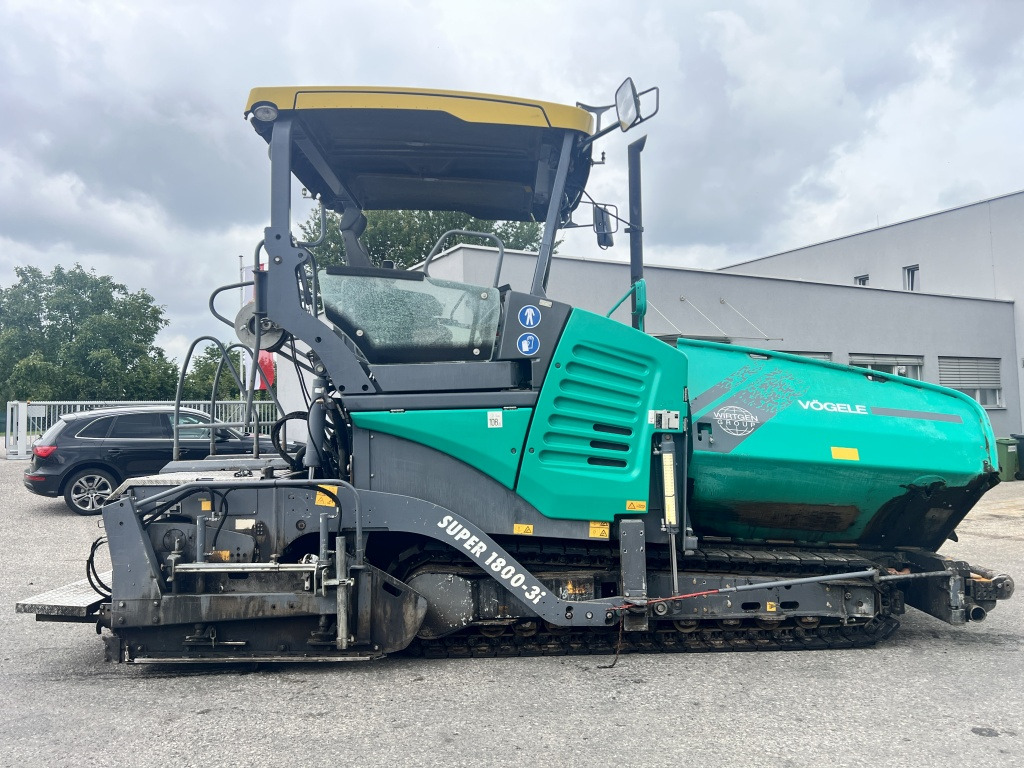 Vögele Super 1800-3i (111650) - Finišer za asfalt: slika Vögele Super 1800-3i (111650) - Finišer za asfalt Vögele Super 1800-3i (111650) - Finišer za asfalt: slika Vögele Super 1800-3i (111650) - Finišer za asfalt