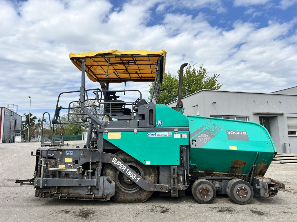 Vögele Super 1803-1 (111555) - Finišer za asfalt: slika Vögele Super 1803-1 (111555) - Finišer za asfalt Vögele Super 1803-1 (111555) - Finišer za asfalt: slika Vögele Super 1803-1 (111555) - Finišer za asfalt