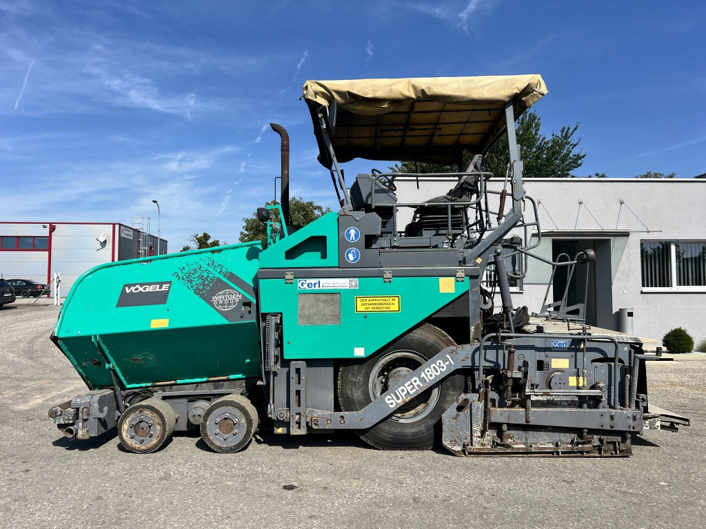Vögele Super 1803-1 Ty: 07.83 (111600) - Finišer za asfalt: slika Vögele Super 1803-1 Ty: 07.83 (111600) - Finišer za asfalt Vögele Super 1803-1 Ty: 07.83 (111600) - Finišer za asfalt: slika Vögele Super 1803-1 Ty: 07.83 (111600) - Finišer za asfalt