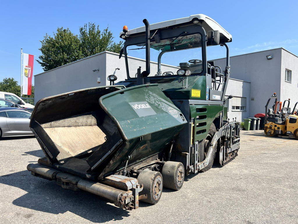 Vögele Super 1803-2 (111637) - Finišer za asfalt: slika Vögele Super 1803-2 (111637) - Finišer za asfalt Vögele Super 1803-2 (111637) - Finišer za asfalt: slika Vögele Super 1803-2 (111637) - Finišer za asfalt