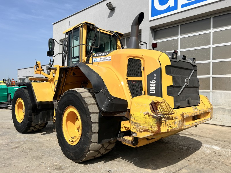 Volvo L 180 G HL (110940) - Utovarivač na kotačima: slika Volvo L 180 G HL (110940) - Utovarivač na kotačima Volvo L 180 G HL (110940) - Utovarivač na kotačima: slika Volvo L 180 G HL (110940) - Utovarivač na kotačima