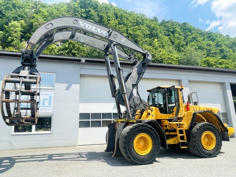 Volvo L180F HL (3646) - Utovarivač na kotačima: slika Volvo L180F HL (3646) - Utovarivač na kotačima Volvo L180F HL (3646) - Utovarivač na kotačima: slika Volvo L180F HL (3646) - Utovarivač na kotačima