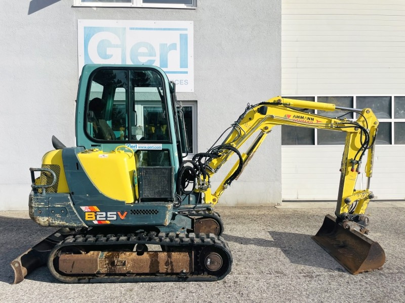 Yanmar B25V (3699) - Mini bager: slika Yanmar B25V (3699) - Mini bager Yanmar B25V (3699) - Mini bager: slika Yanmar B25V (3699) - Mini bager