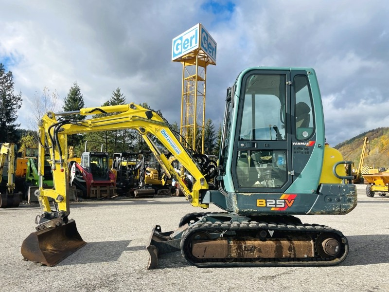Yanmar B25V (3699) - Mini bager: slika Yanmar B25V (3699) - Mini bager Yanmar B25V (3699) - Mini bager: slika Yanmar B25V (3699) - Mini bager