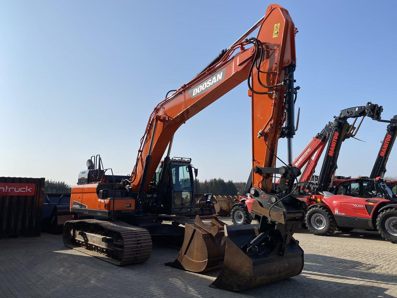 Doosan DX300LC-5 - Bager gusjeničar: slika Doosan DX300LC-5 - Bager gusjeničar Doosan DX300LC-5 - Bager gusjeničar: slika Doosan DX300LC-5 - Bager gusjeničar