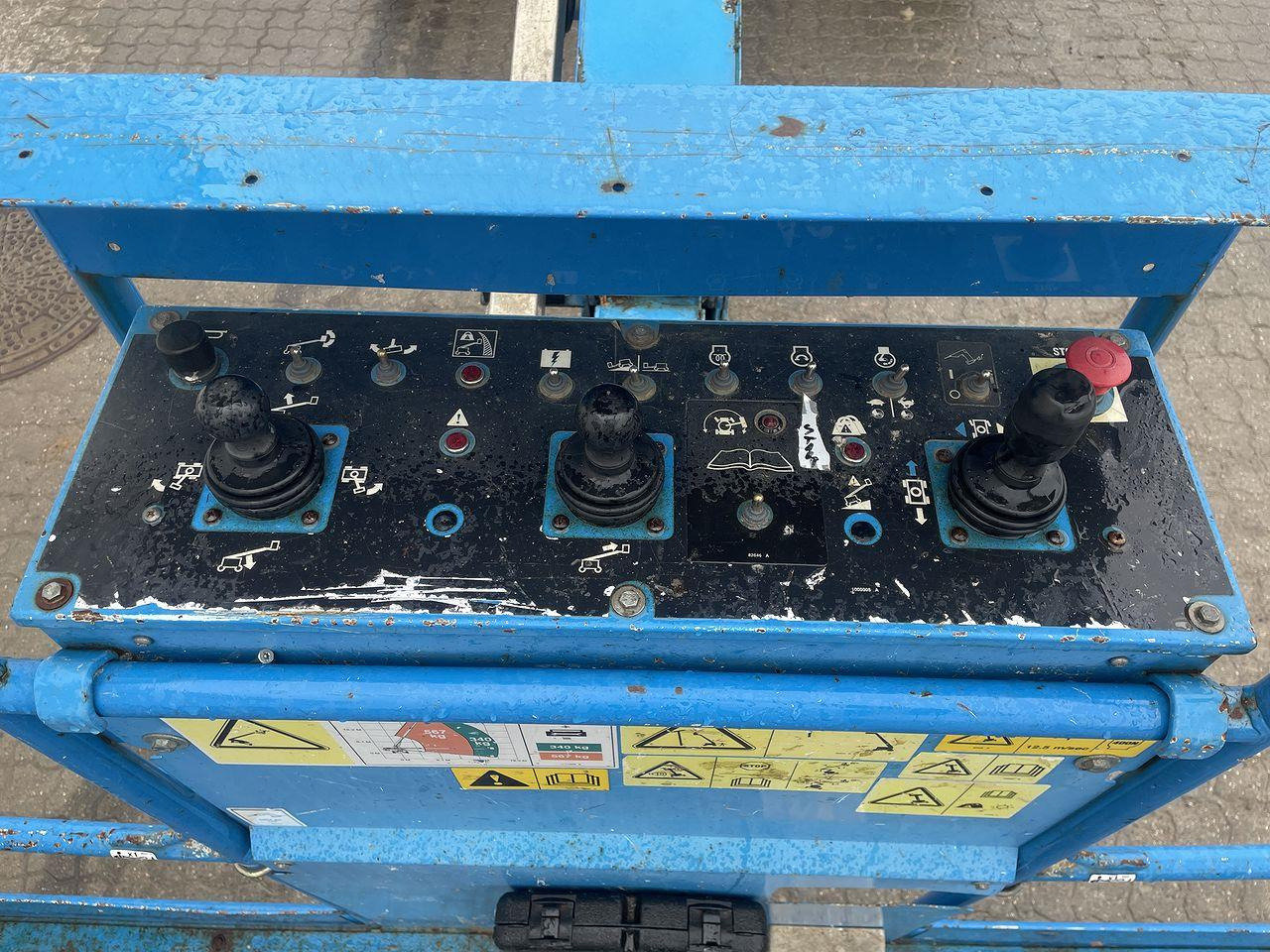 Genie S-60HC - Teleskopski krak: slika Genie S-60HC - Teleskopski krak Genie S-60HC - Teleskopski krak: slika Genie S-60HC - Teleskopski krak