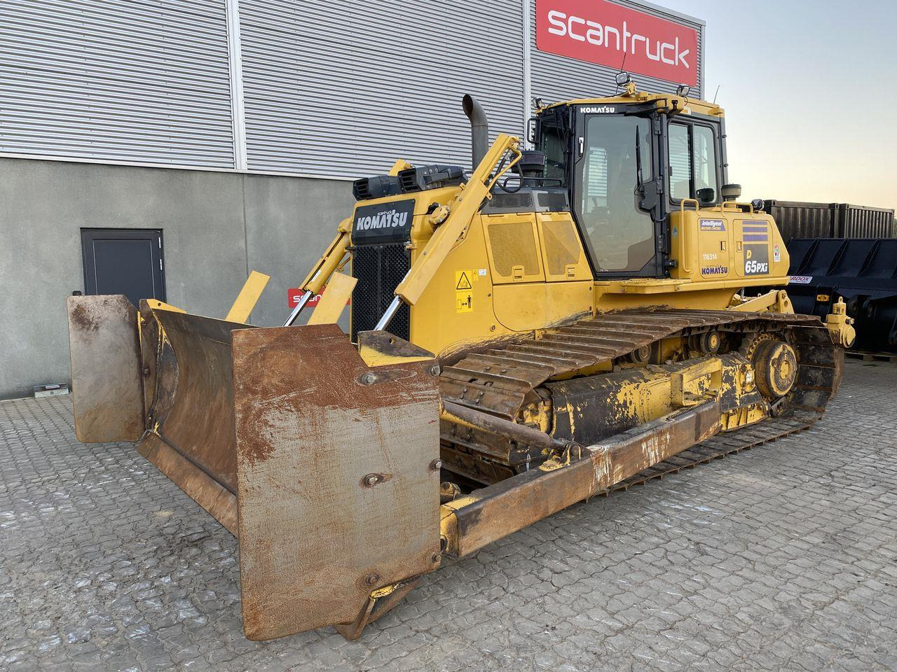 Komatsu D65PXI-18EO - Buldožer: slika Komatsu D65PXI-18EO - Buldožer Komatsu D65PXI-18EO - Buldožer: slika Komatsu D65PXI-18EO - Buldožer