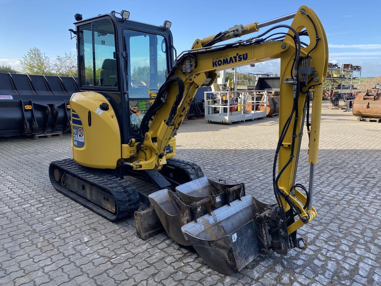 Komatsu PC26MR-3 - Mini bager: slika Komatsu PC26MR-3 - Mini bager Komatsu PC26MR-3 - Mini bager: slika Komatsu PC26MR-3 - Mini bager