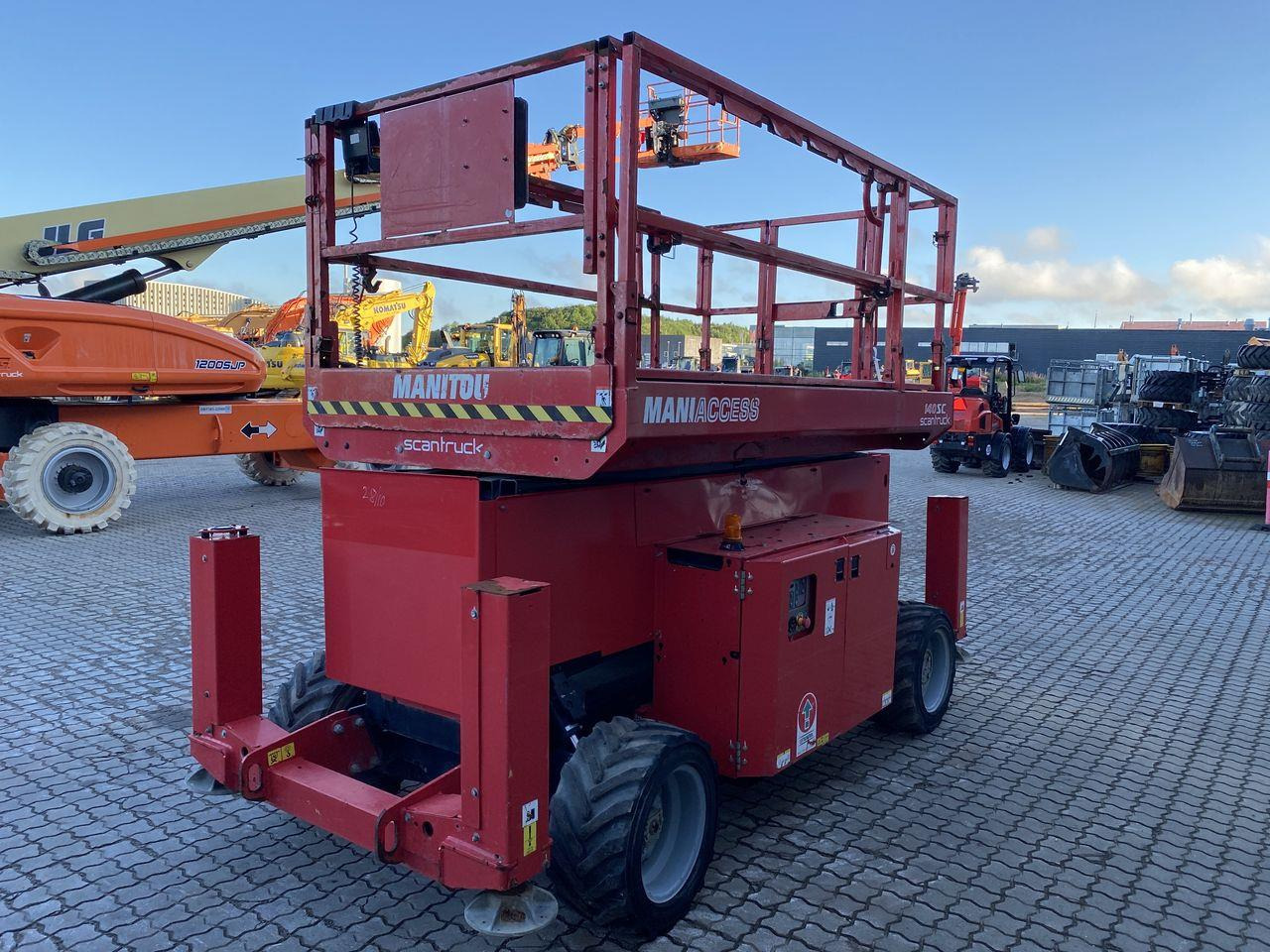 Manitou 140SC - Škarasta podizna platforma: slika Manitou 140SC - Škarasta podizna platforma Manitou 140SC - Škarasta podizna platforma: slika Manitou 140SC - Škarasta podizna platforma