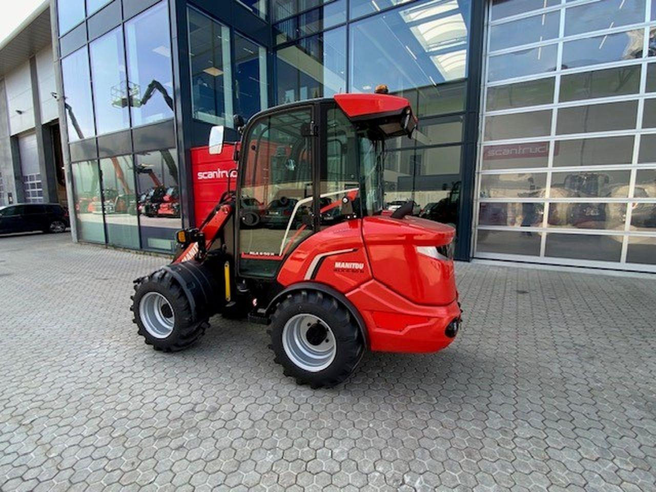 Manitou MLA 4-50H CAB ST5 - Utovarivač na kotačima: slika Manitou MLA 4-50H CAB ST5 - Utovarivač na kotačima Manitou MLA 4-50H CAB ST5 - Utovarivač na kotačima: slika Manitou MLA 4-50H CAB ST5 - Utovarivač na kotačima