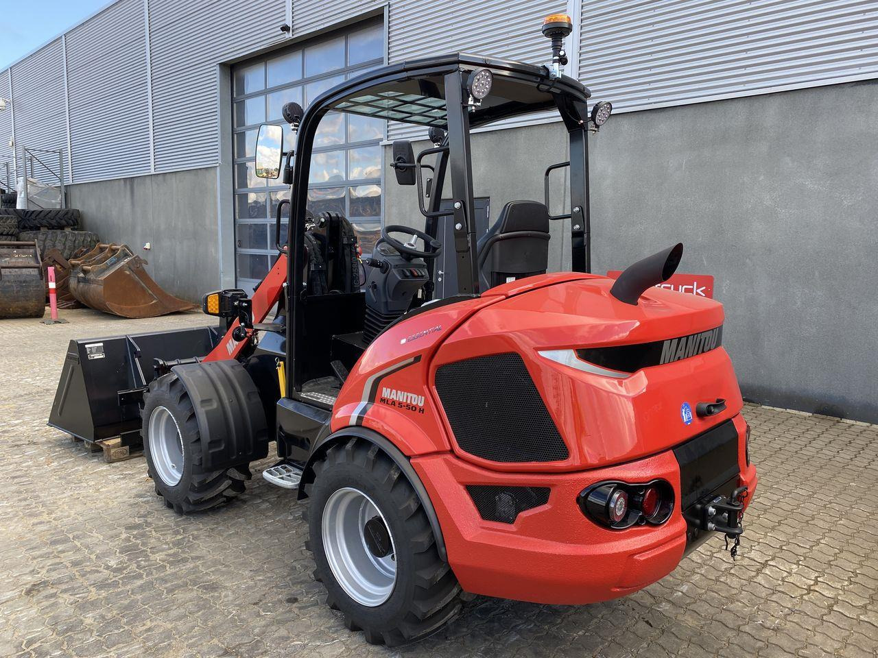 Manitou MLA 5-50H 4P ST5 - Zglobni utovarivač: slika Manitou MLA 5-50H 4P ST5 - Zglobni utovarivač Manitou MLA 5-50H 4P ST5 - Zglobni utovarivač: slika Manitou MLA 5-50H 4P ST5 - Zglobni utovarivač