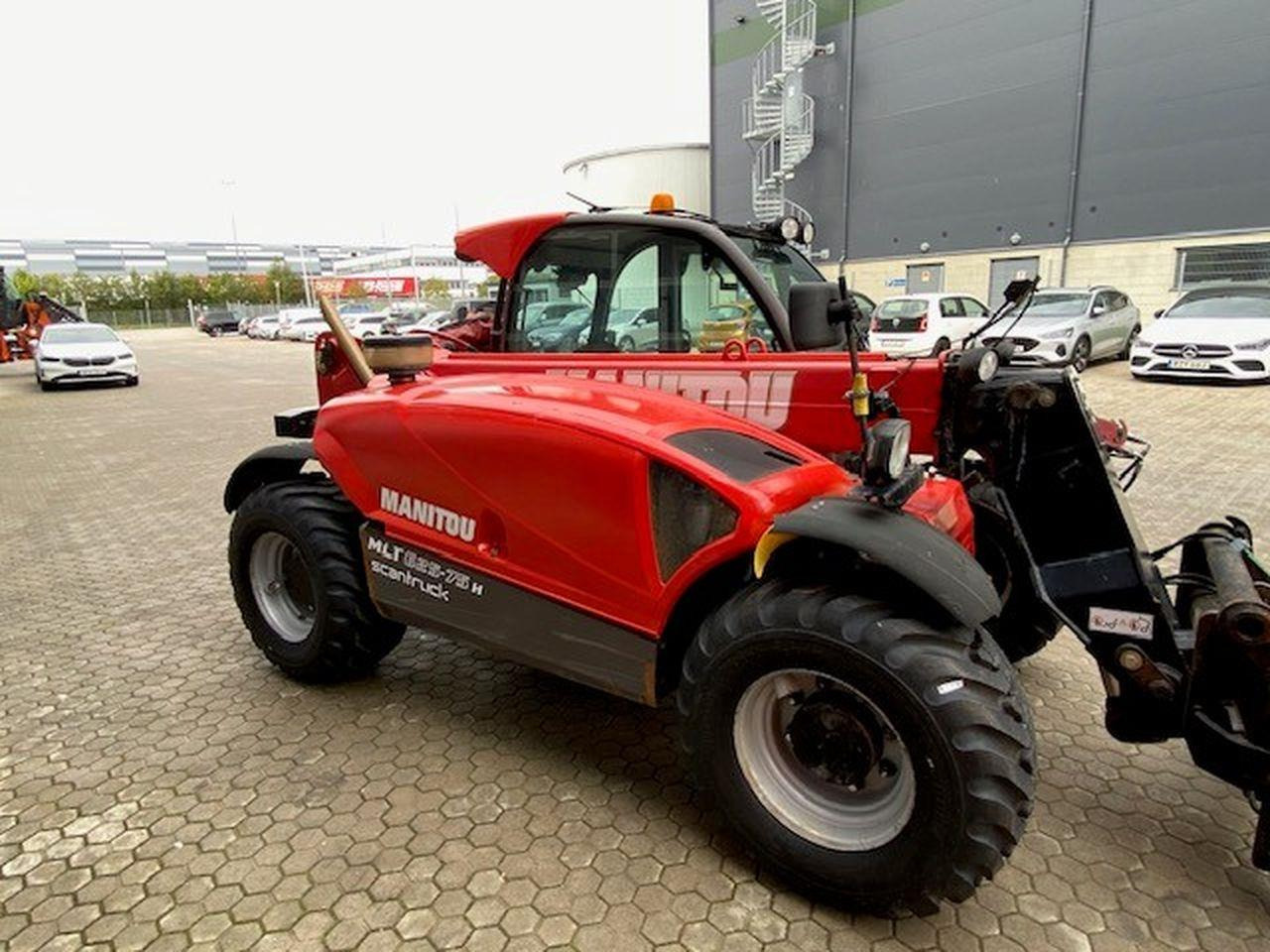 Manitou MLT625-75H Premium - Teleskopski rukovatelj: slika Manitou MLT625-75H Premium - Teleskopski rukovatelj Manitou MLT625-75H Premium - Teleskopski rukovatelj: slika Manitou MLT625-75H Premium - Teleskopski rukovatelj