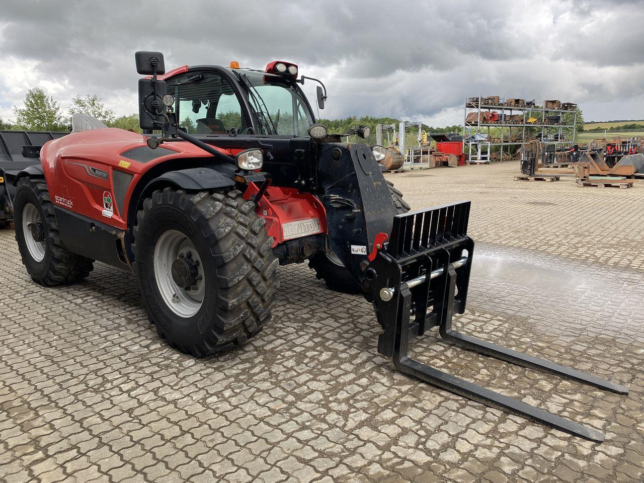 Manitou MLT840-145PS ELITE - Teleskopski rukovatelj: slika Manitou MLT840-145PS ELITE - Teleskopski rukovatelj Manitou MLT840-145PS ELITE - Teleskopski rukovatelj: slika Manitou MLT840-145PS ELITE - Teleskopski rukovatelj