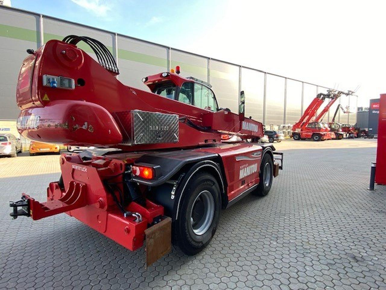 Manitou MRT2550P+ ST4 - Teleskopski rukovatelj: slika Manitou MRT2550P+ ST4 - Teleskopski rukovatelj Manitou MRT2550P+ ST4 - Teleskopski rukovatelj: slika Manitou MRT2550P+ ST4 - Teleskopski rukovatelj