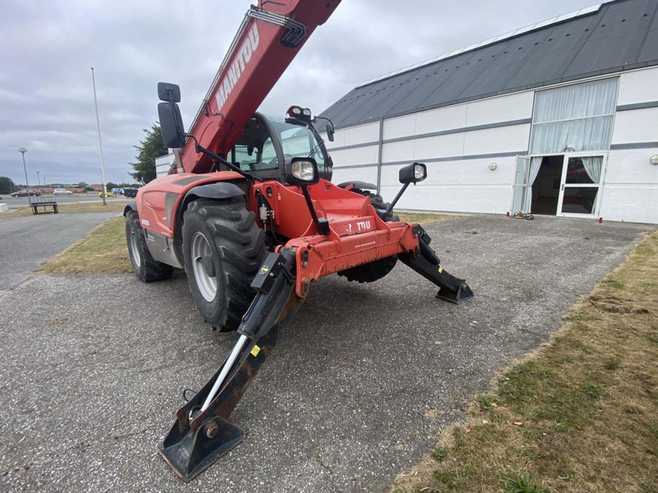 Manitou MT1840A ST3B - Teleskopski rukovatelj: slika Manitou MT1840A ST3B - Teleskopski rukovatelj Manitou MT1840A ST3B - Teleskopski rukovatelj: slika Manitou MT1840A ST3B - Teleskopski rukovatelj