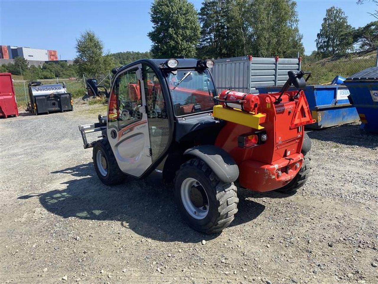 Manitou MT625H COMFORT ST5 - Teleskopski rukovatelj: slika Manitou MT625H COMFORT ST5 - Teleskopski rukovatelj Manitou MT625H COMFORT ST5 - Teleskopski rukovatelj: slika Manitou MT625H COMFORT ST5 - Teleskopski rukovatelj